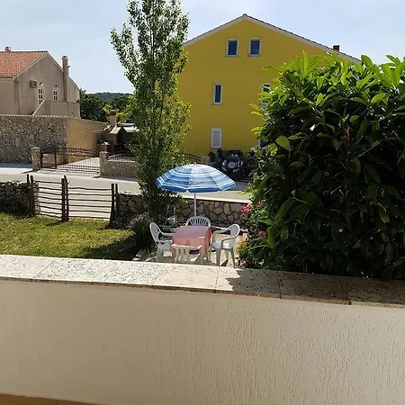 Apartment Apartman Mila