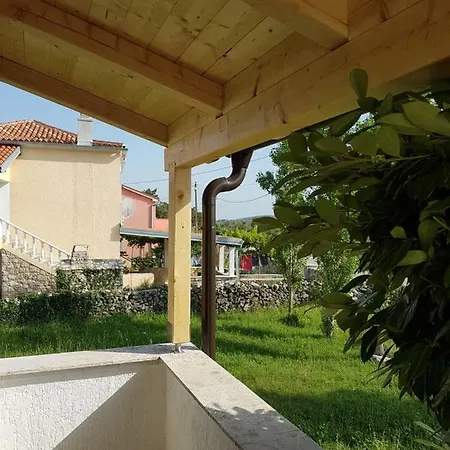 Apartman Mila Apartment *